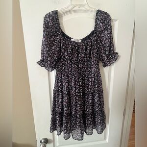 Row A Brand Juniors Smocked Floral Dress with Puff Sleeves Size Large